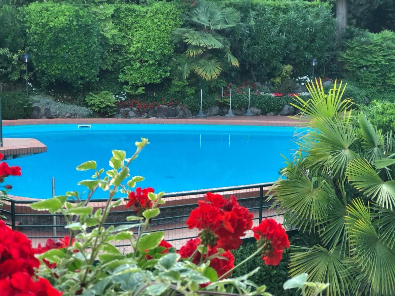 Residence Villa Alba Gardone Riviera Luaran gambar